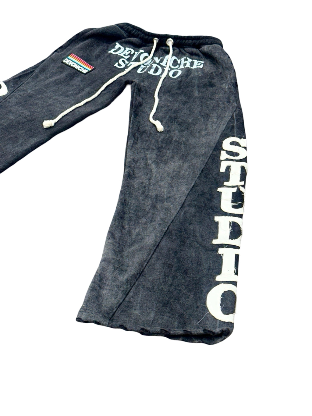 DEVONICHE STUDIO “BLACK KNIGHT” JOGGERS