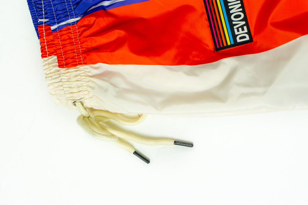 Devoniche Studio "90s Vintage Windbreakers (Cream)"