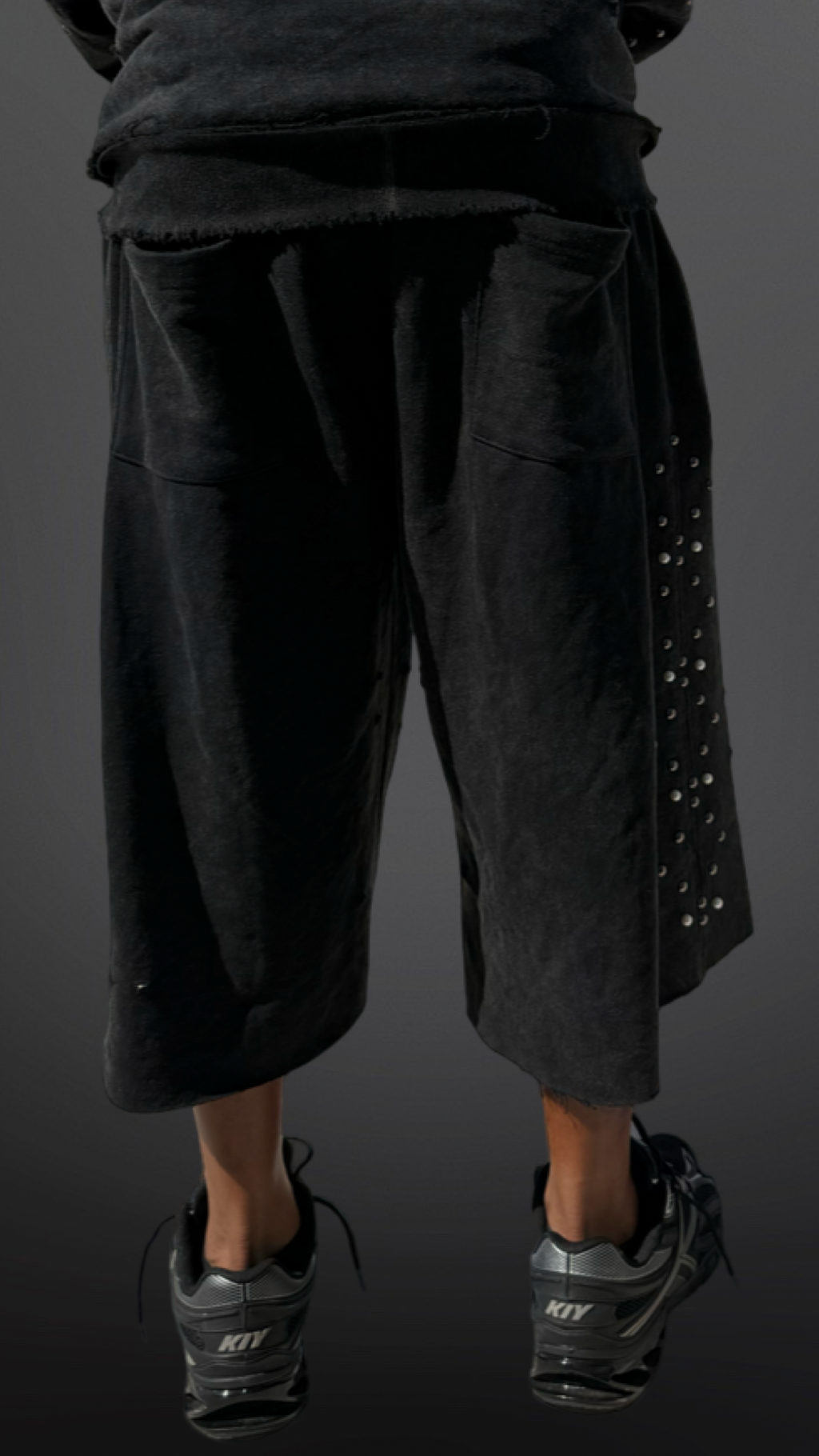 Devoniche “Raw Pearls” Shorts(Black)