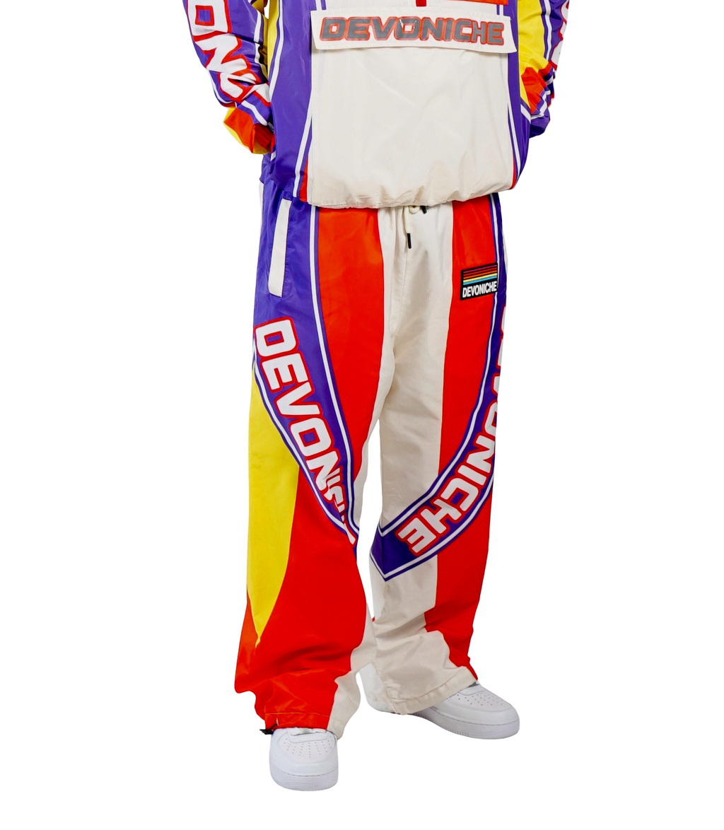 Devoniche Studio "90s Vintage Windbreakers (Cream)"