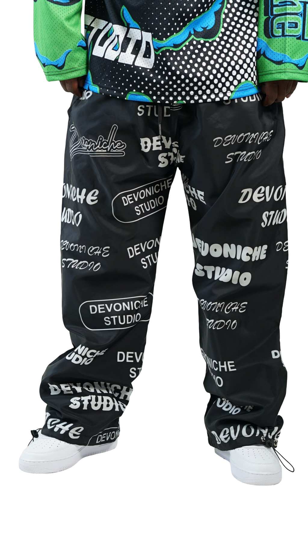 Devoniche Studio "Logo Windbreakers"