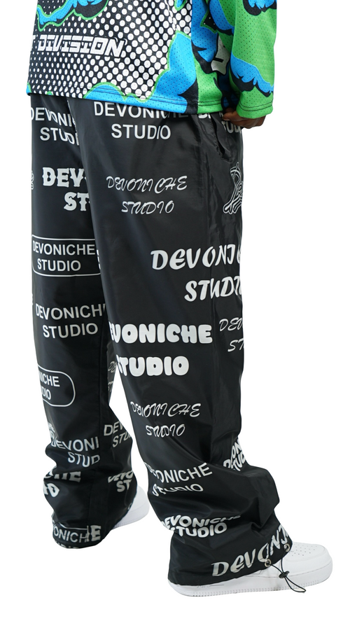 Devoniche Studio "Logo Windbreakers"